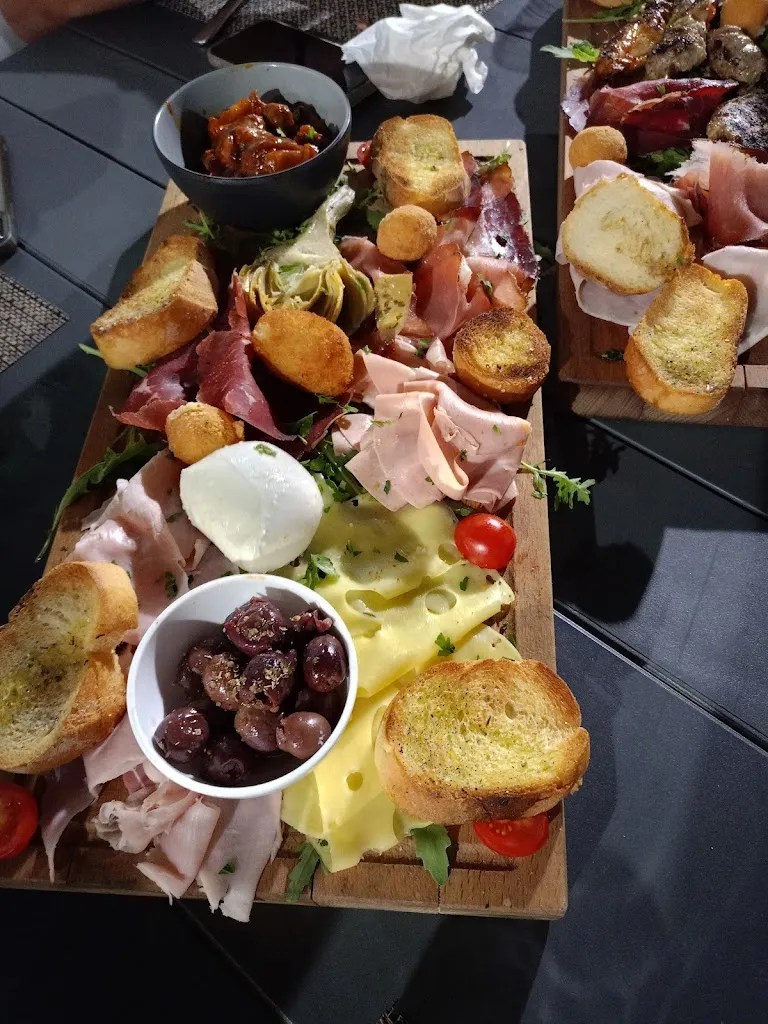 sunset apericena pizzeria_Sferracavallo_slider_image_3