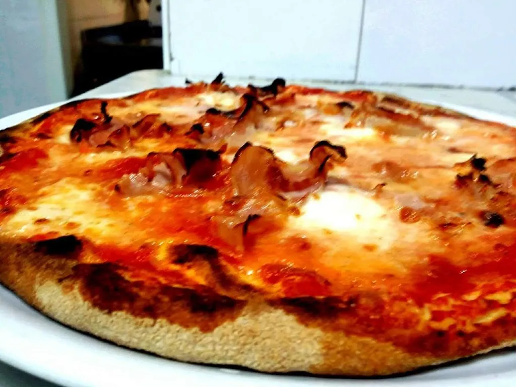 Lux Bar restaurant in Sommatino