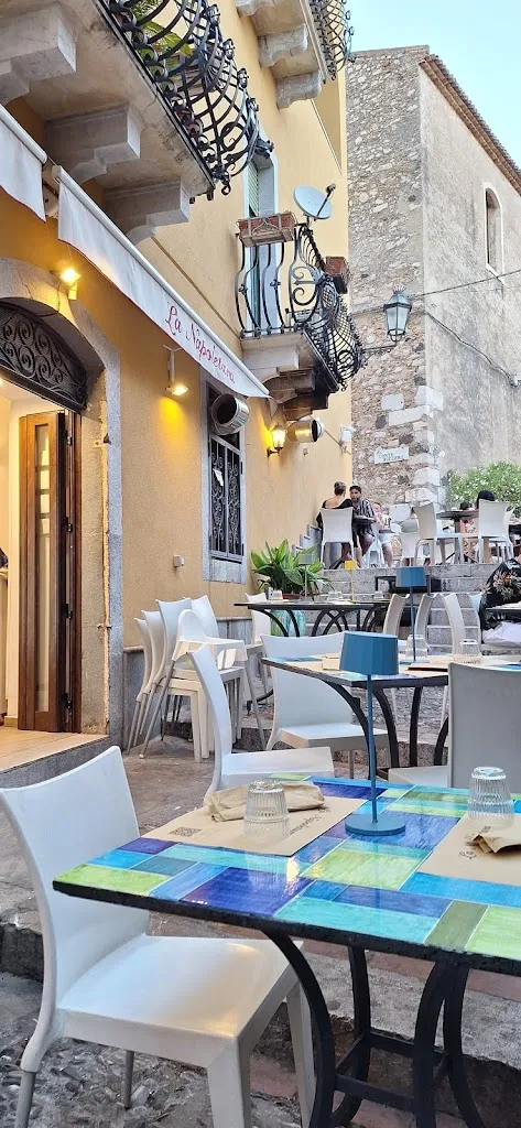 La Napoletana_Taormina_slider_image_3