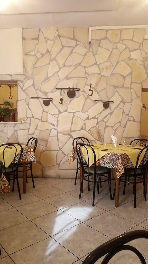 Antica Osteria_Sortino_slider_image_1