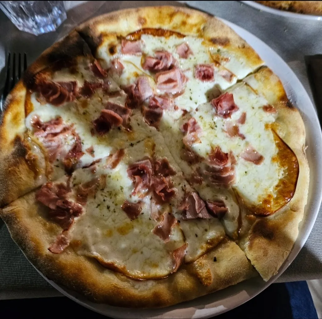 Virgilio Palazzolo_Pizzeria Pantalica_Sortino_review