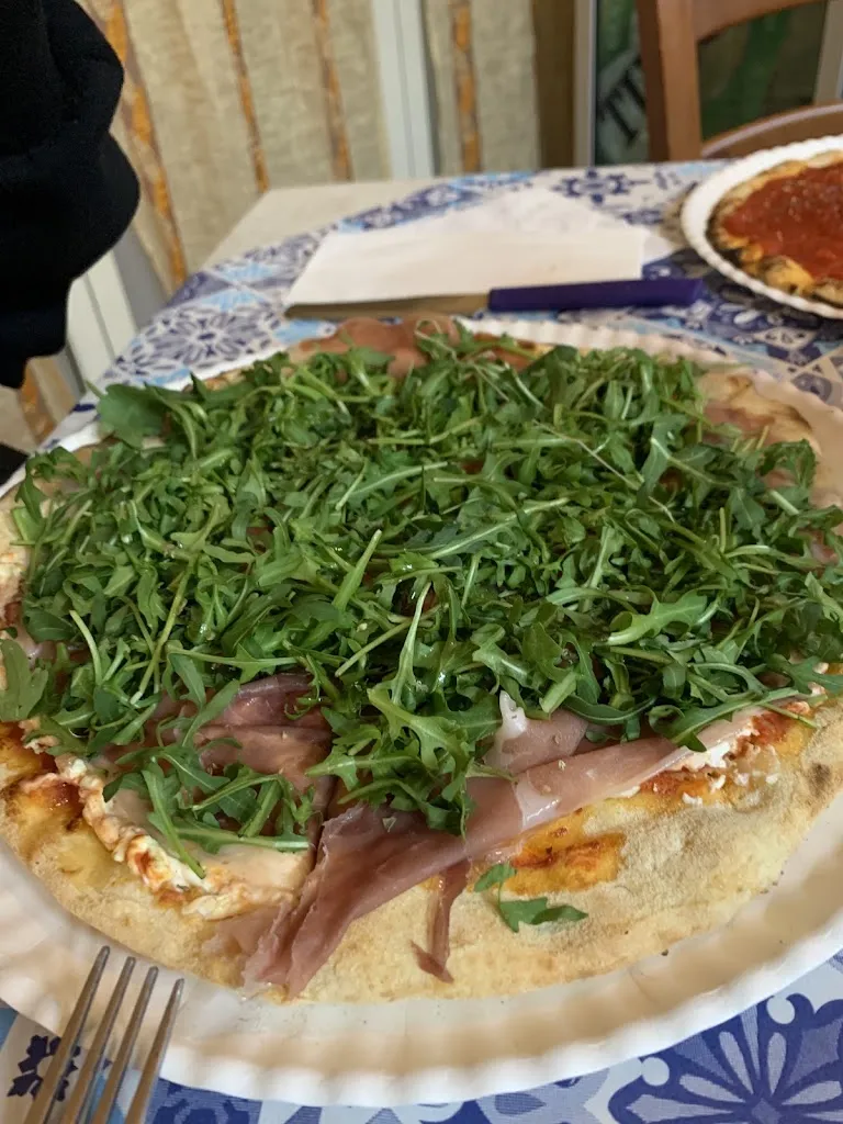 Sebastiano Tralongo_Pizzamania Di Radicia Giuseppe_Sortino_review