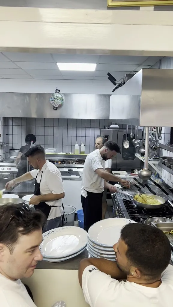 Fred B_La Tonnarella_Tonnarella_review