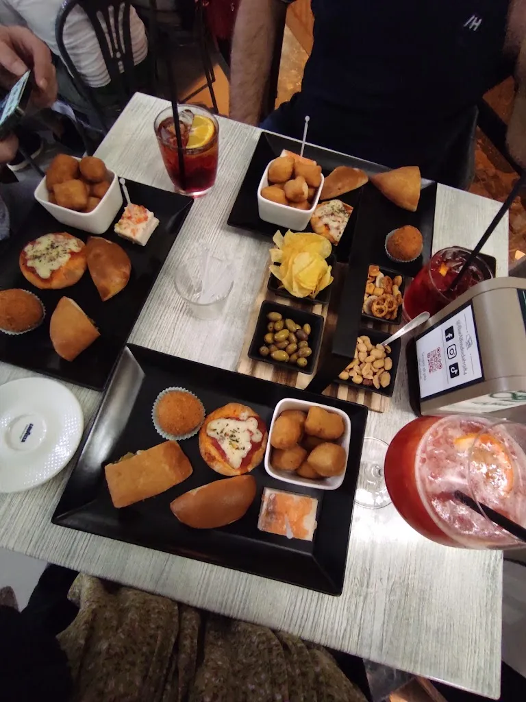 Noemi Pino_Bar Alfredo_Torregrotta_review