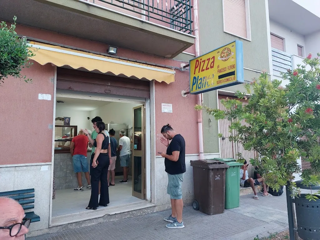 Pizza Planet restaurant in Tonnara di Bonagia