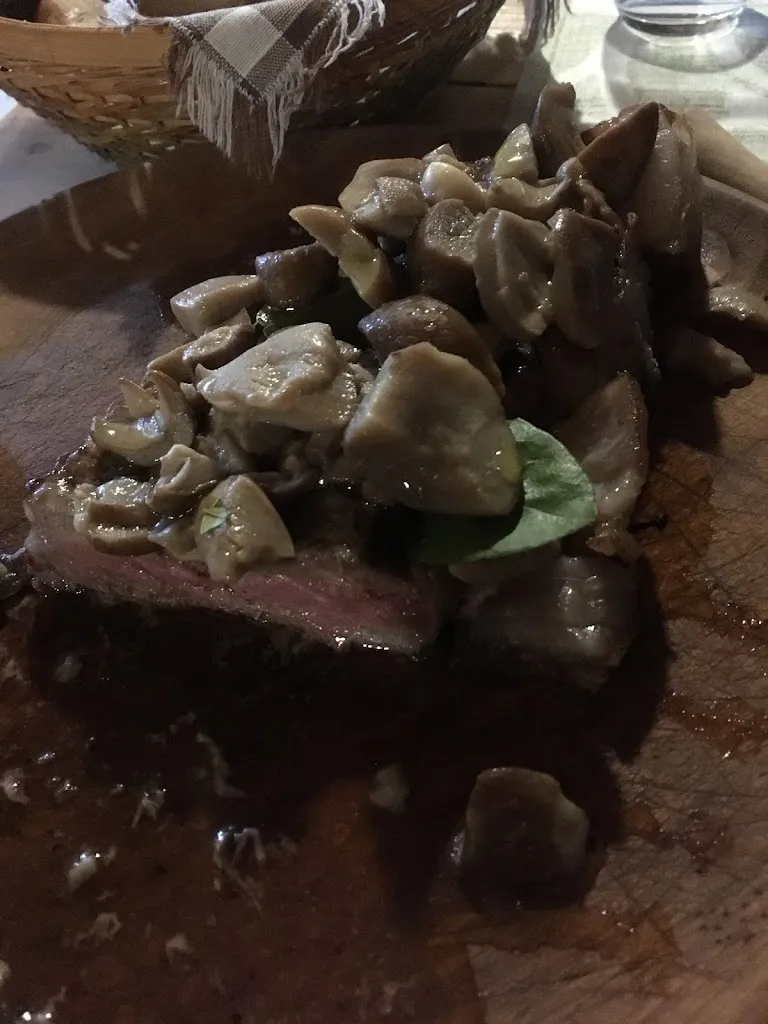 Gergana Nikolova_Trattoria Cupi_Magliano_review