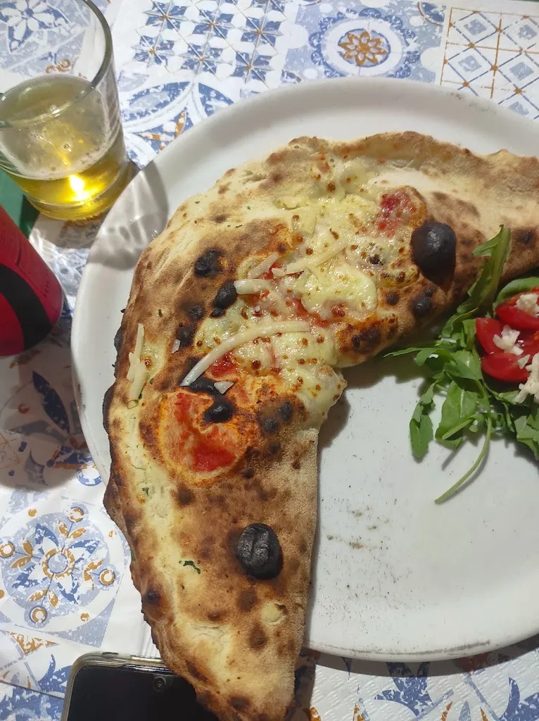 vito aiello_Camurria Pizzeria-Churrascaria_Tre Fontane_review