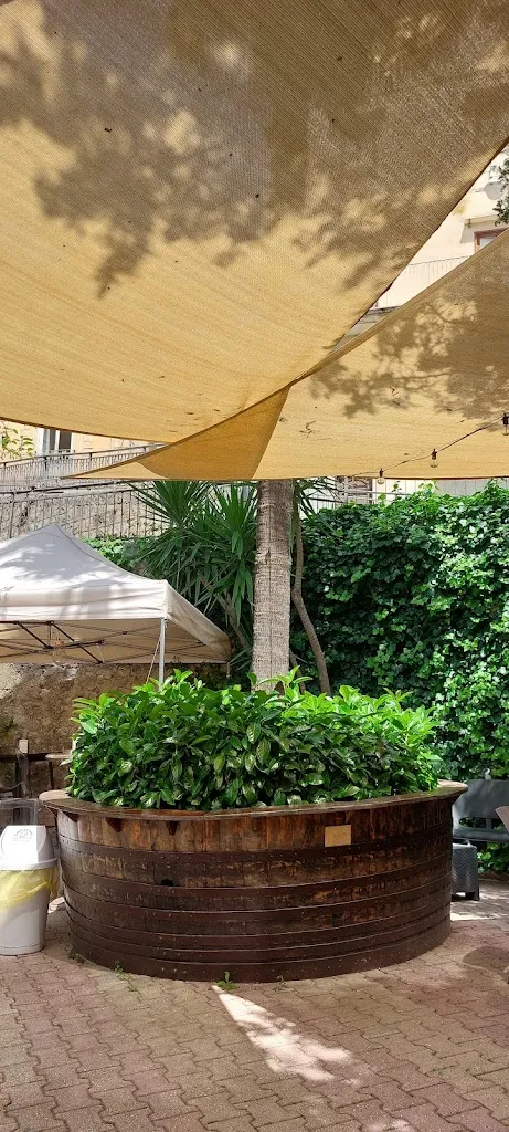 Justin Slipper_Al Chiosco_Trabia_review