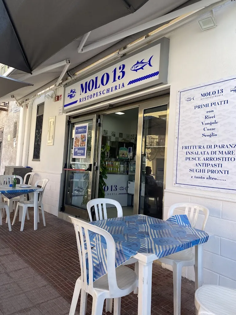 PescheriaMOLO13 restaurant in Trabia
