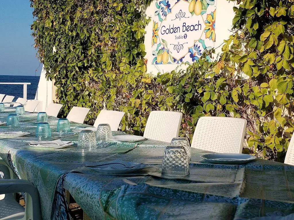 Golden Beach Trabia restaurant in Trabia