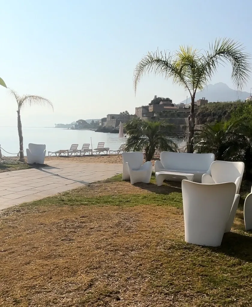 Dee Falzon_Hotel Tonnara Trabia_Trabia_review