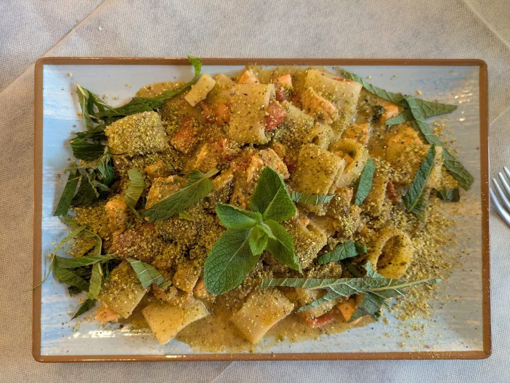 Ash Bhattacharjee_Antichi Sapori Trattoria Siciliana_Trecastagni_review