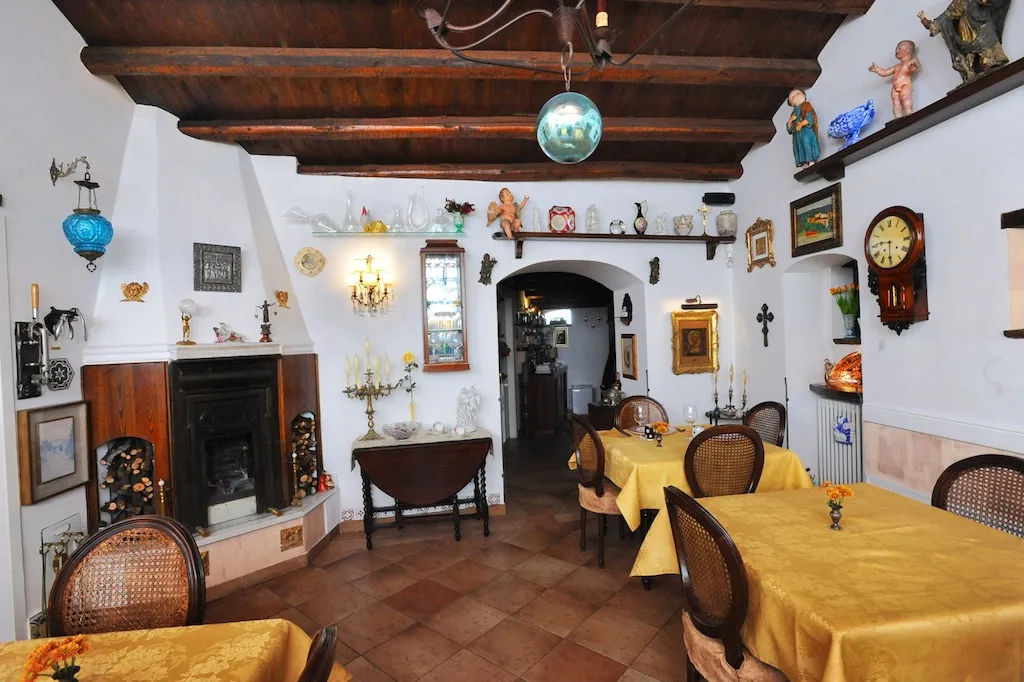 Ristorante All'Angolo Di Perni Giovanni restaurant in Trecastagni