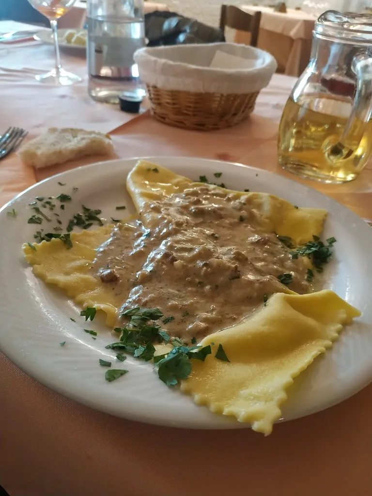 Ristorante Il Poderone_Magliano_slider_image_2