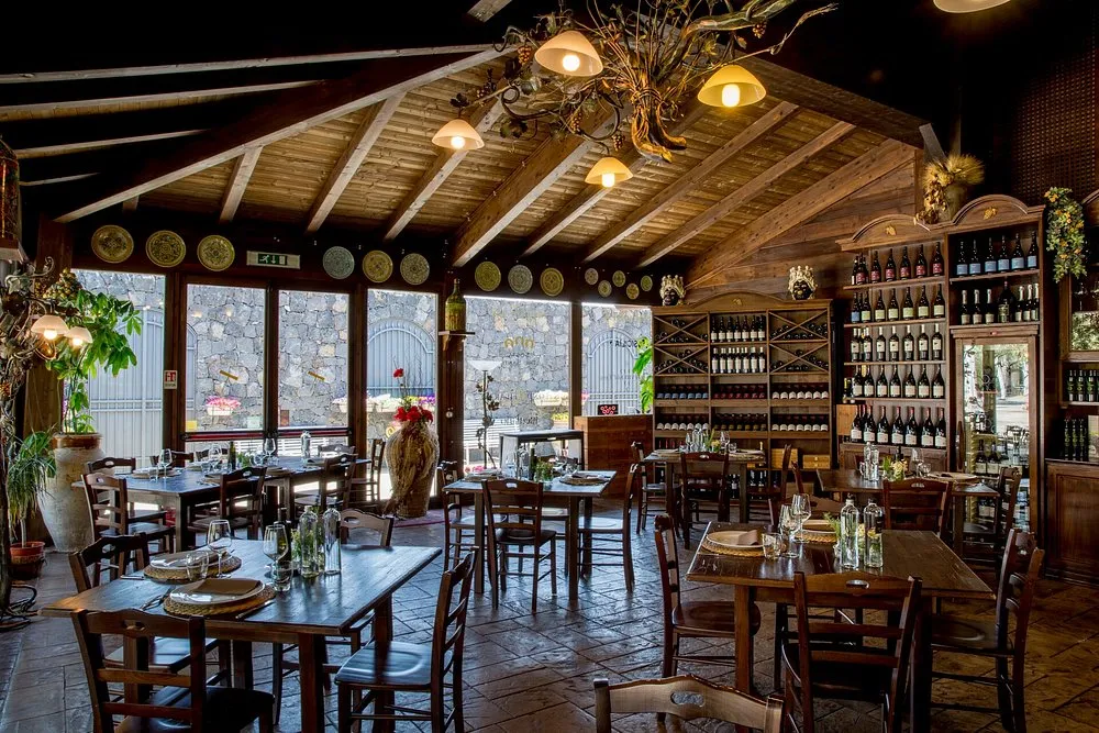 L'Osteria di Cantine Nicosia_Trecastagni_slider_image_1