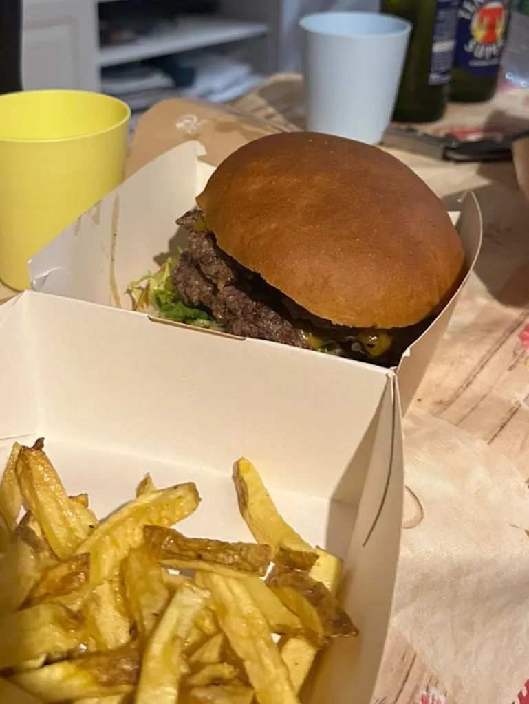 Brace Burger_Tremestieri Etneo_slider_image_2