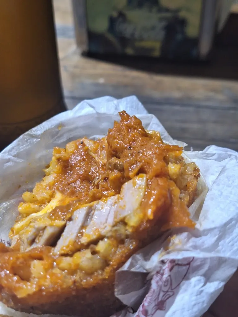 Valeria Napoli_Di Cardi Giovanna Gastronomy_Tremestieri Etneo_review