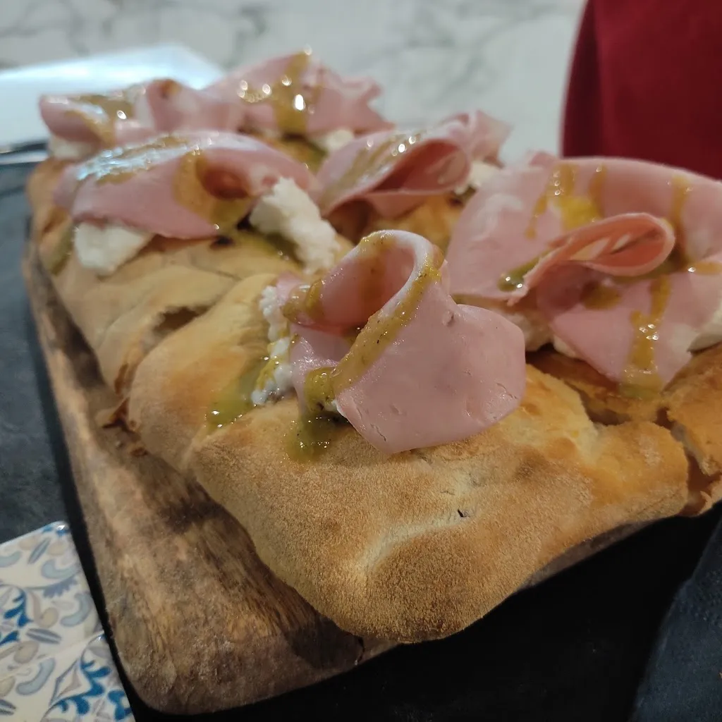 Stefania Corsaro_Serrano Salumeria Alcolica_Tremestieri Etneo_review