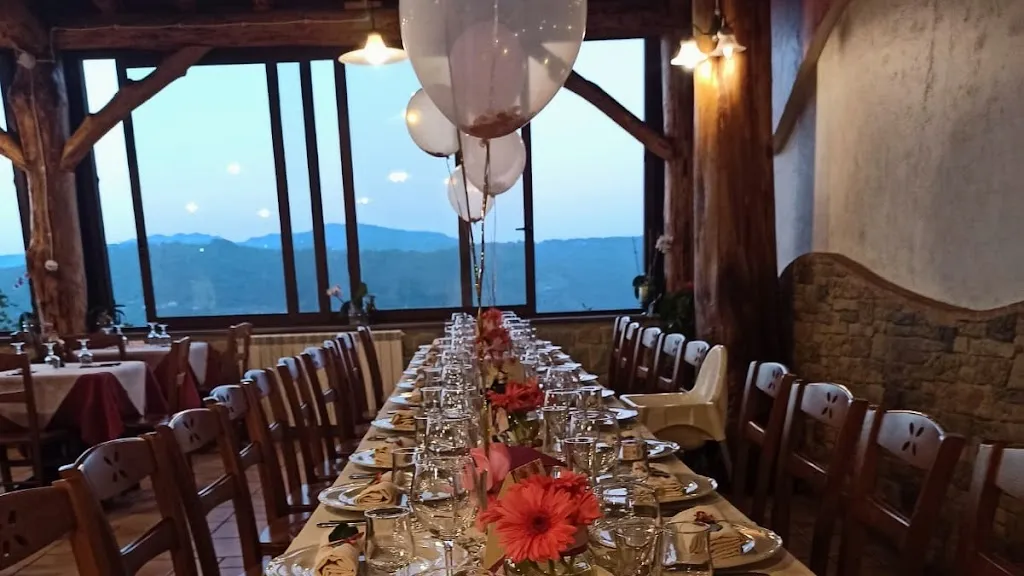 Keria restaurant in Ucria