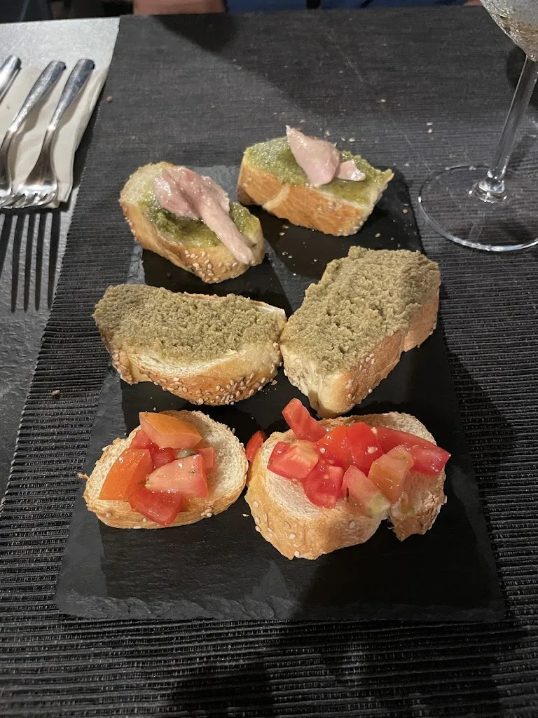 Courtneyw871_Tavernacolo Ustica_Ustica_review