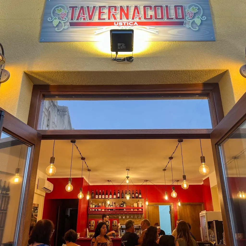 Tavernacolo Ustica restaurant in Ustica