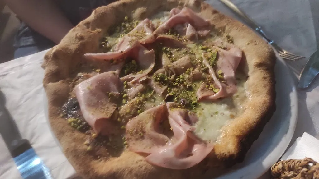 Menu_Pizza La Piazza_Ustica_image_4