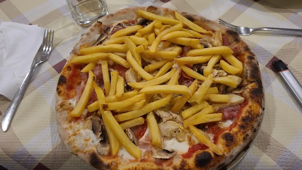 Menu_Pizza La Piazza_Ustica_image_7