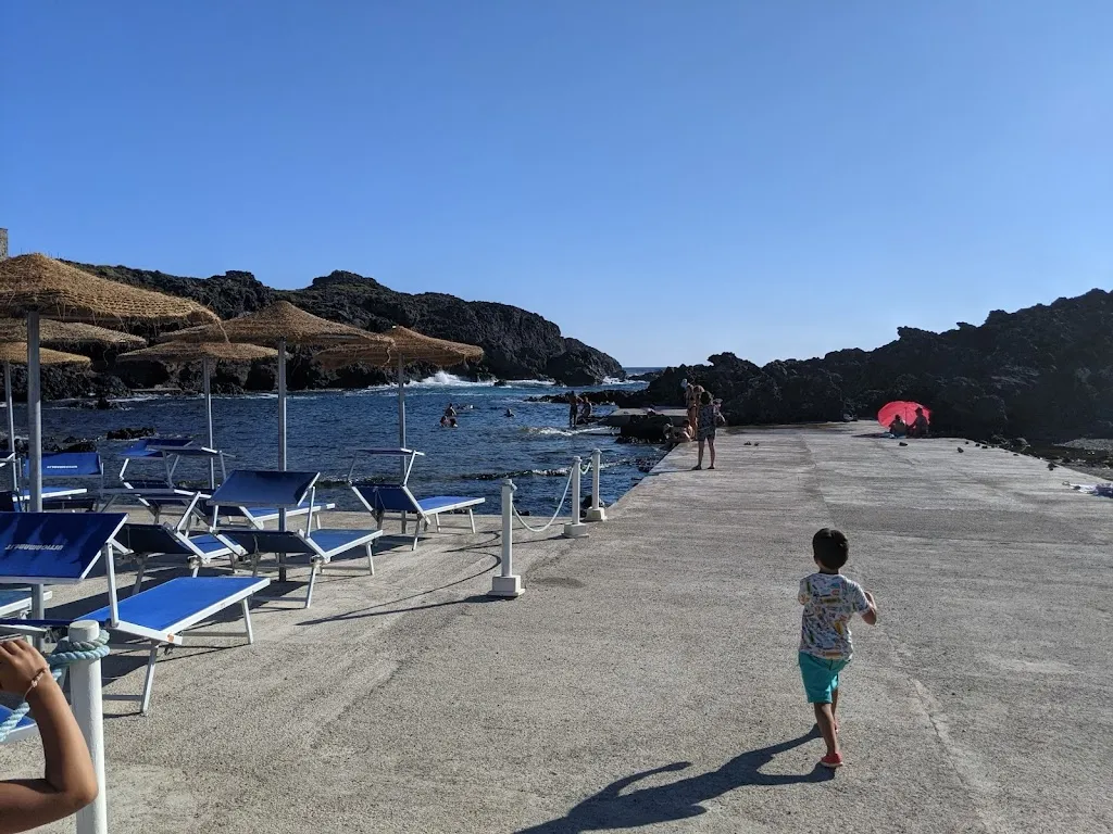 Will Coley_Il Faro Solarium_Ustica_review