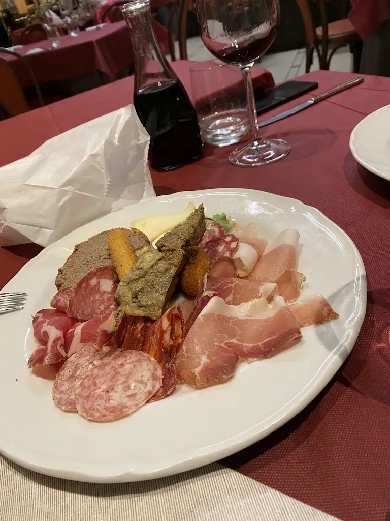 AiLiL World Car Rent_Ristorante Sabina_Magliano_review