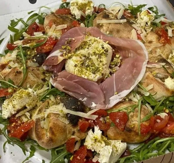 Pizzeria Vampolieri_Vambolieri_slider_image_2