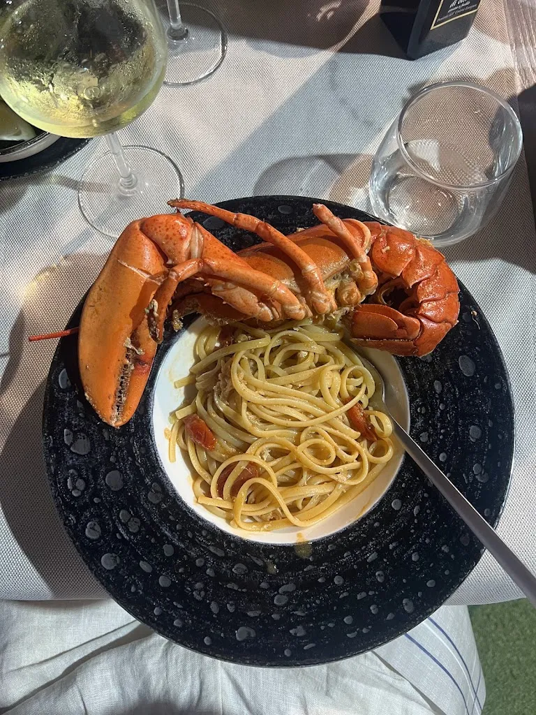 Declan Norrie_A'PESCHERIA ristorante pesce con pescheria vendita a dettaglio_Troina_review