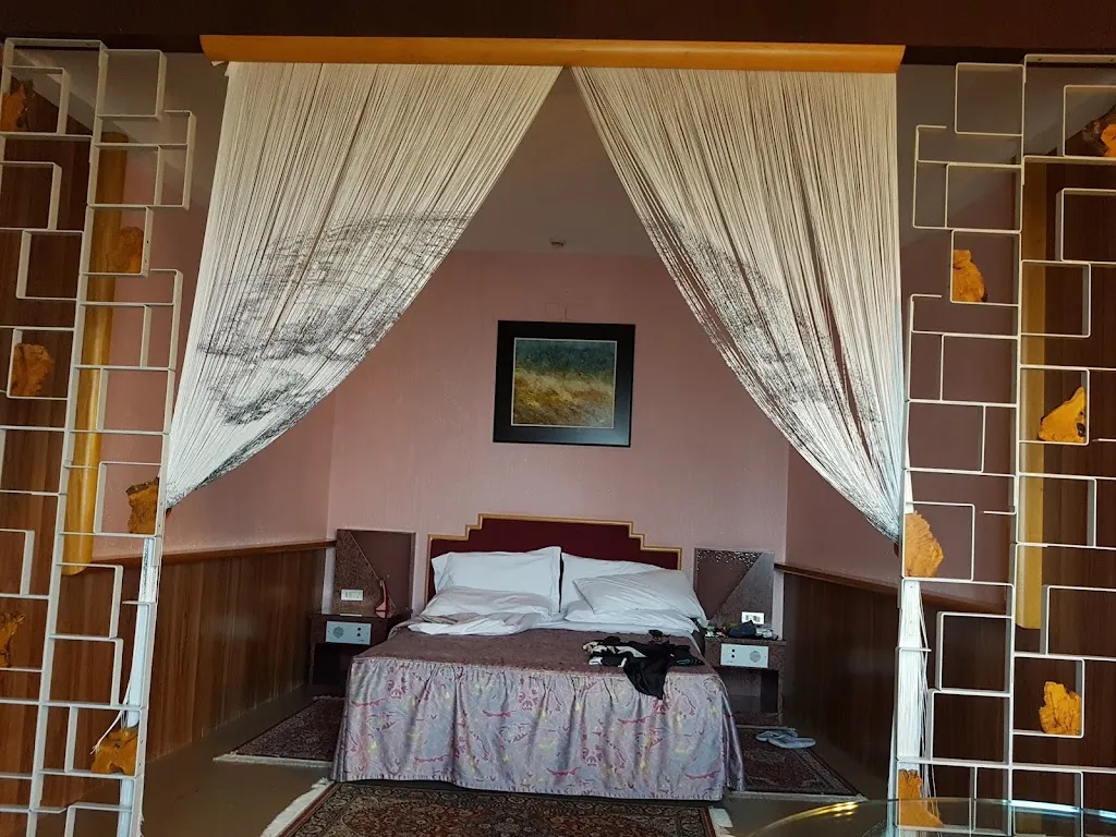 Hotel Costellazioni restaurant in Troina