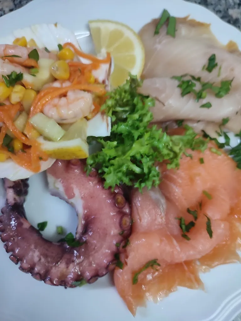 Rocky's Ristorante Rosticceria Gastronomia Italiana_Venetico Superiore_slider_image_3