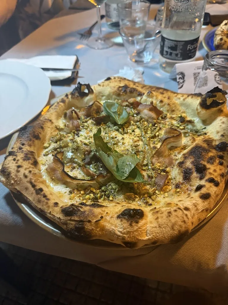 Nadine Debowska_Fermento Pizzeria - Trattoria_Venetico Superiore_review