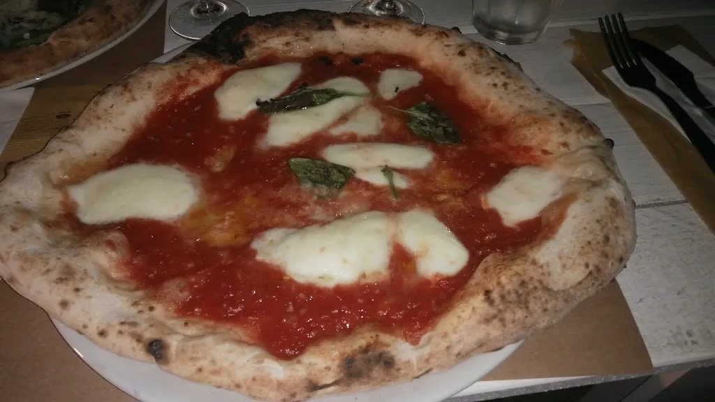 Tobi_Summer PUB_Venetico Marina_review