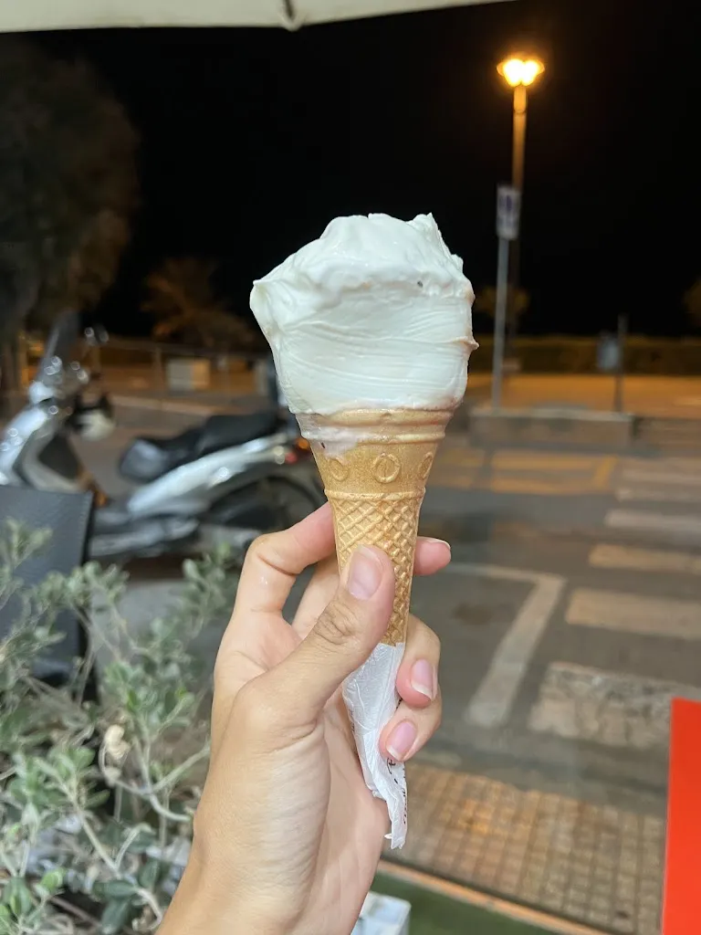 Rebecca Conte_Miceli Cafe'_Venetico Marina_review