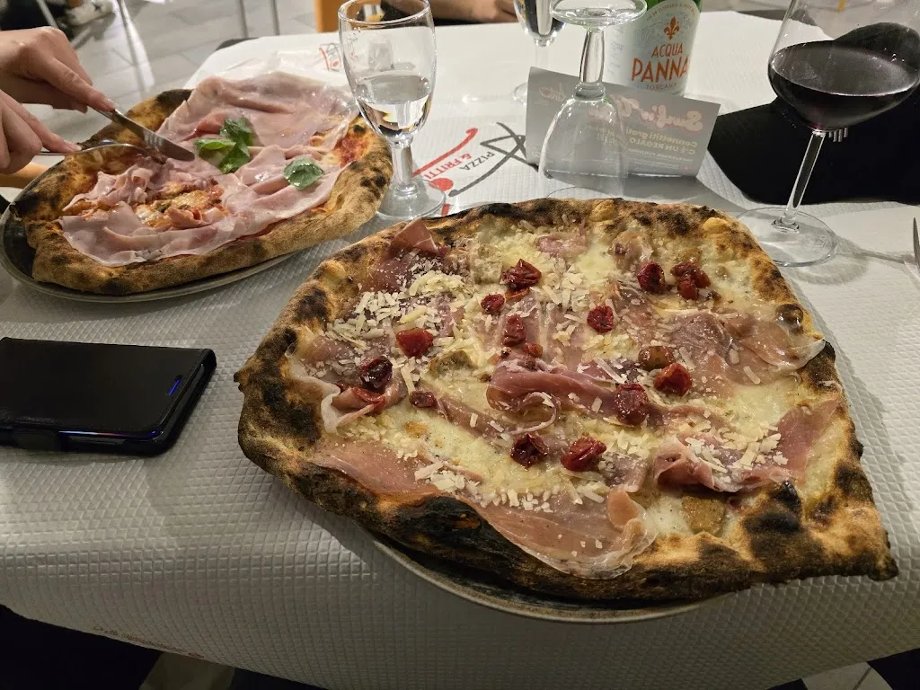 Antó Pizza, Fritti e Ristorante_Venetico Marina_slider_image_2