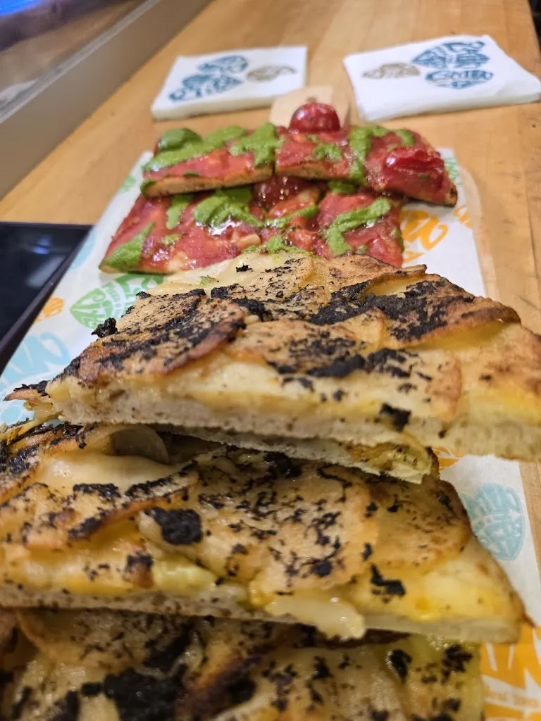 maurizio lucchini_Pizzeria Latino_Villafranca Sicula_review