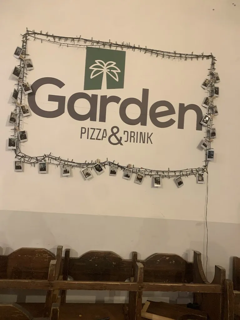 Piera Meli_Garden Pizzeria_Villafrati_review