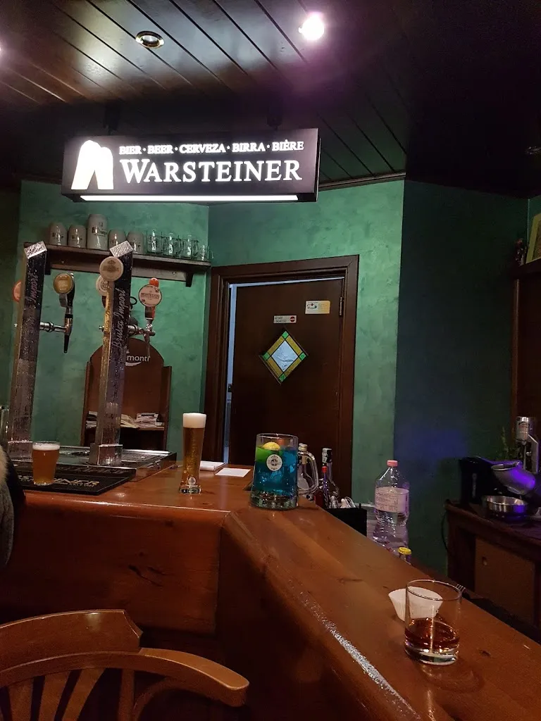 LITTLE ROOM PUB/POLLERIA restaurant in Villafrati