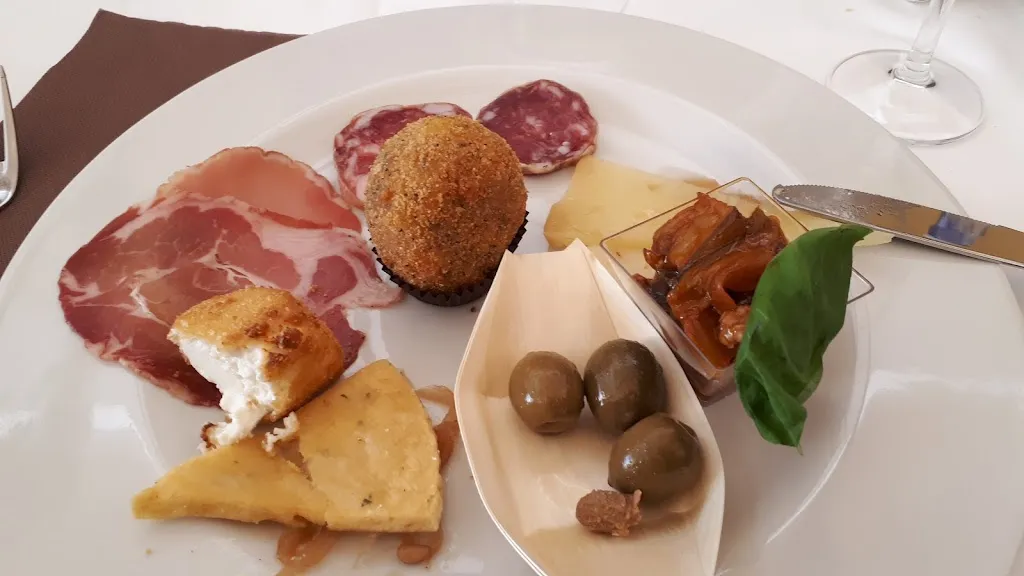 Giuseppe Graceffa_Restaurant Agriturismo Passo dei Briganti_Villaseta_review