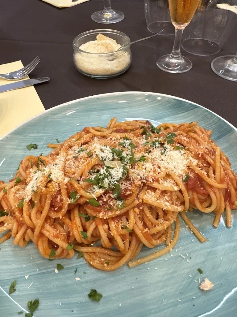 Suzanne Komaniak_Calogero Bognanno Affitta Camere Ristorante Pizzeria_Villarosa_review