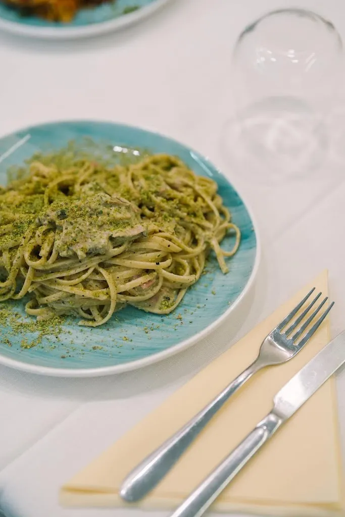 Calogero Bognanno Affitta Camere Ristorante Pizzeria_Villarosa_slider_image_2