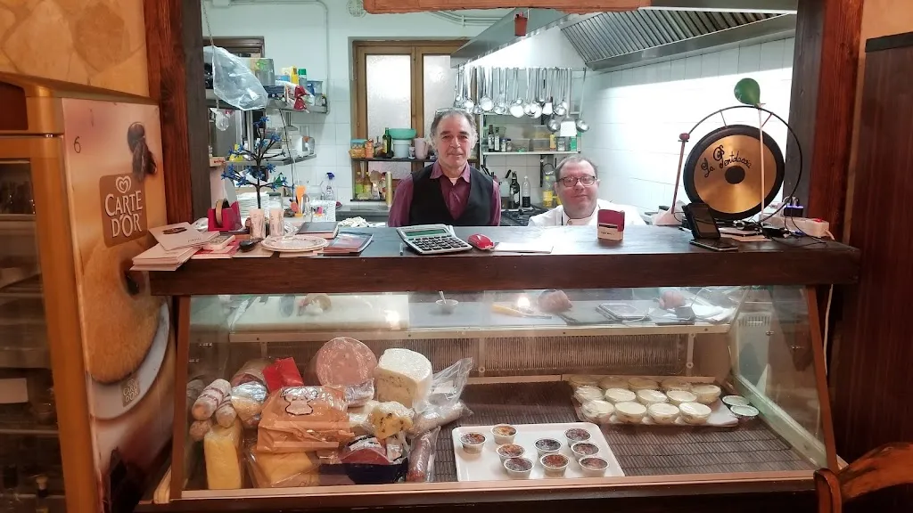 Matt Meyer_Trattoria La Pentolaccia_Zafferana Etnea_review