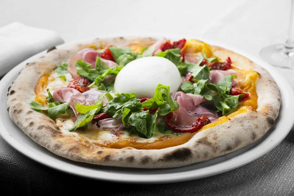 Ristorante Pizzeria La Ruota_Vizzini_slider_image_3