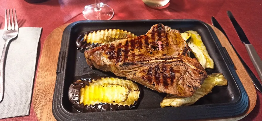 Juan Carlos Rocha Astete_Javj Vecchia Stazione_Vizzini_review