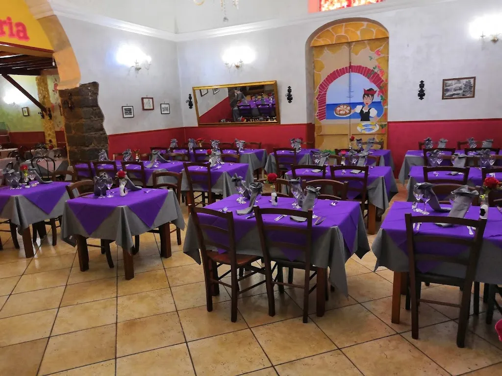 Javj Vecchia Stazione restaurant in Vizzini