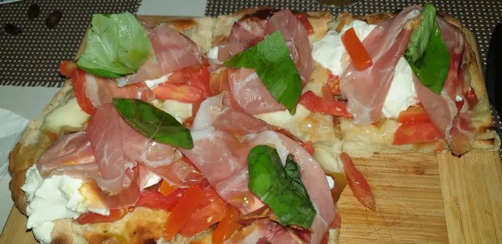 Menu_Bar Amoroso_Vizzini_image_5