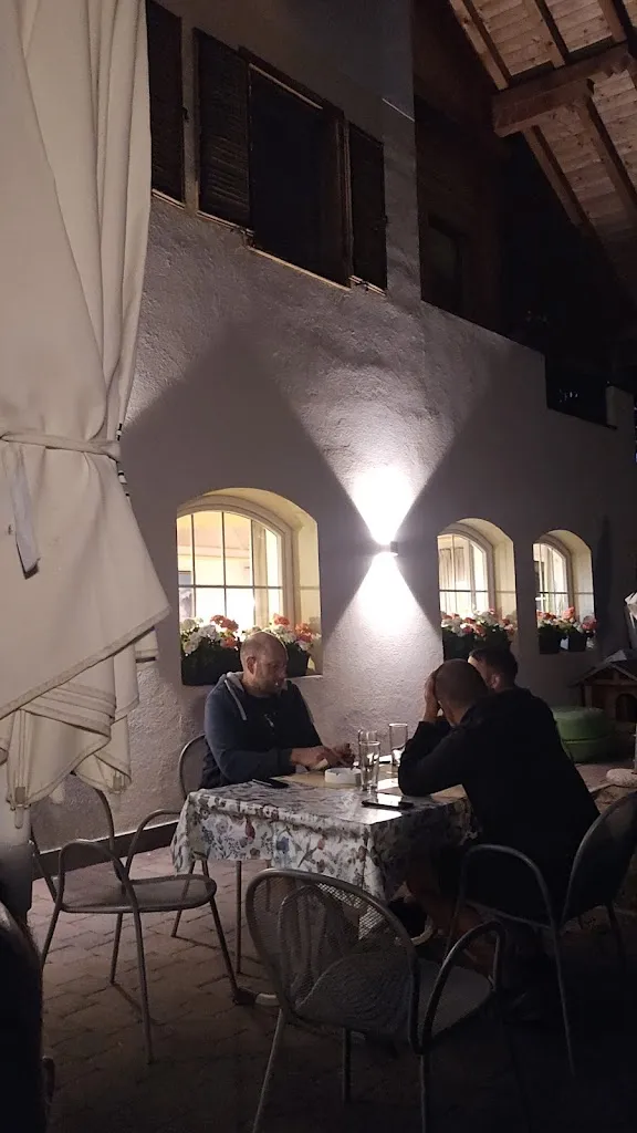 Emre Ozpacaci_Gasthaus Pizzeria Waldrast_Aldino_review