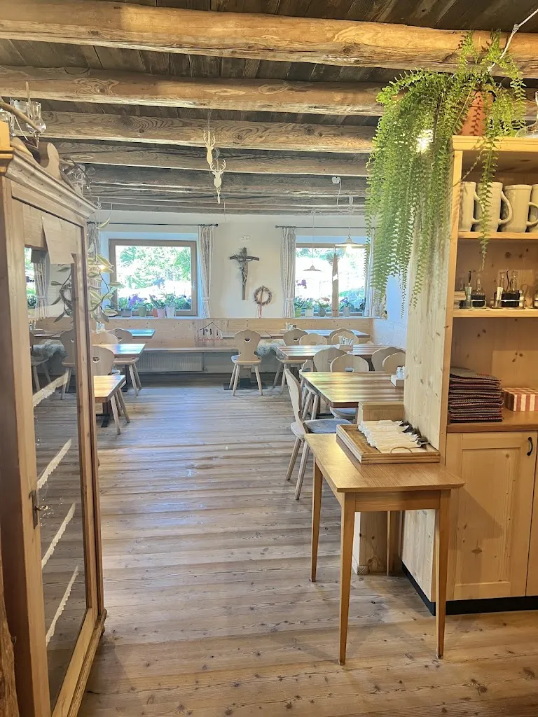 Gasthof Schmiederalm restaurant in Aldino